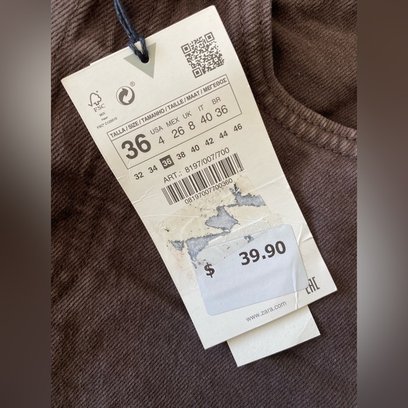 Zara high waisted brown jean shorts - Picture 2 of 5